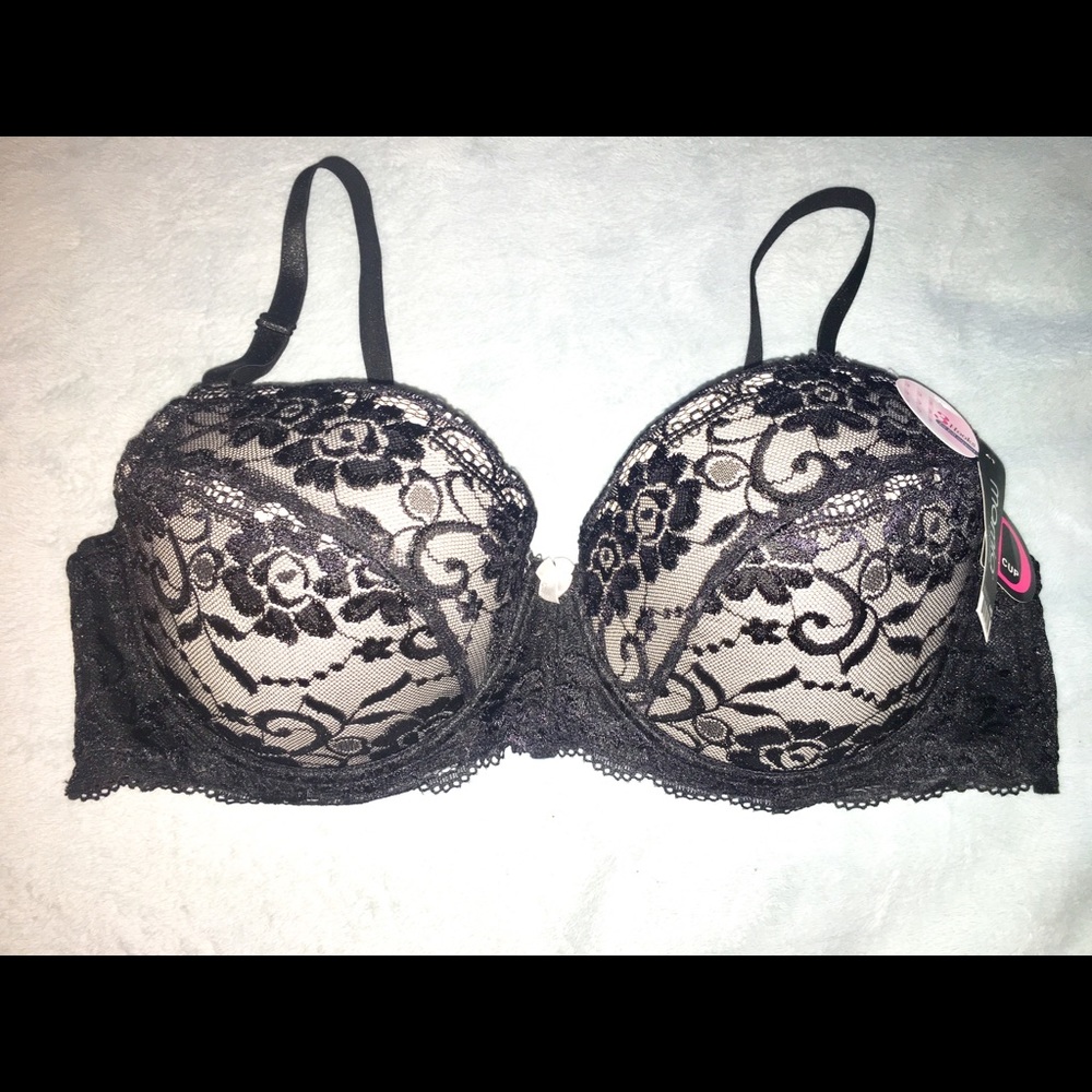 NWT Black Bra Size 44D